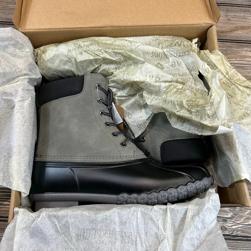 Weatherproof Adam II Duck Boot, New in the Box, Size 10